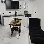 Rarina House