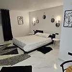 Rarina House