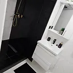 Rarina House